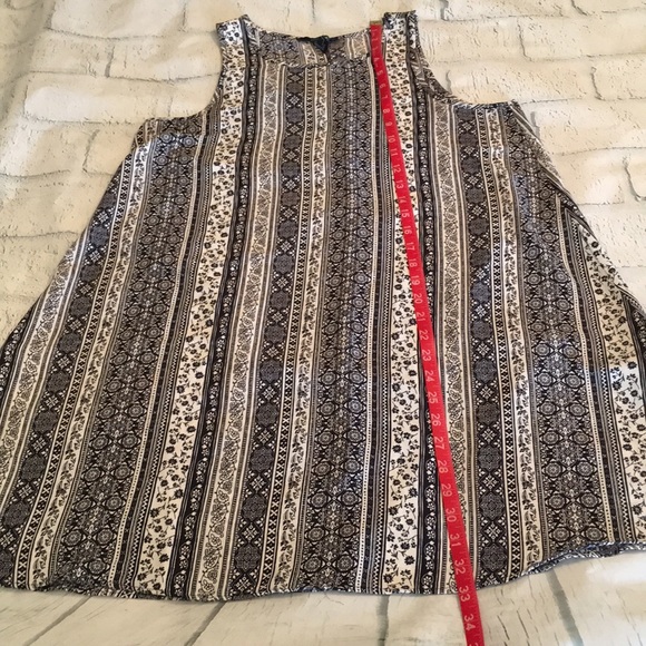 Forever 21 Trapeze Style Dress - Picture 2 of 7